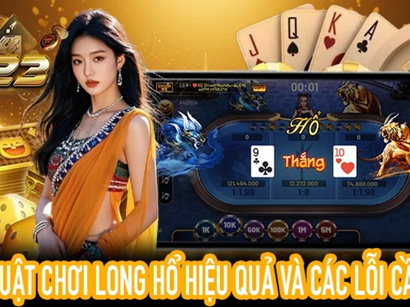 Bàn chơi Blackjack với các lá bài và con chip, minh họa chiến lược cơ bản